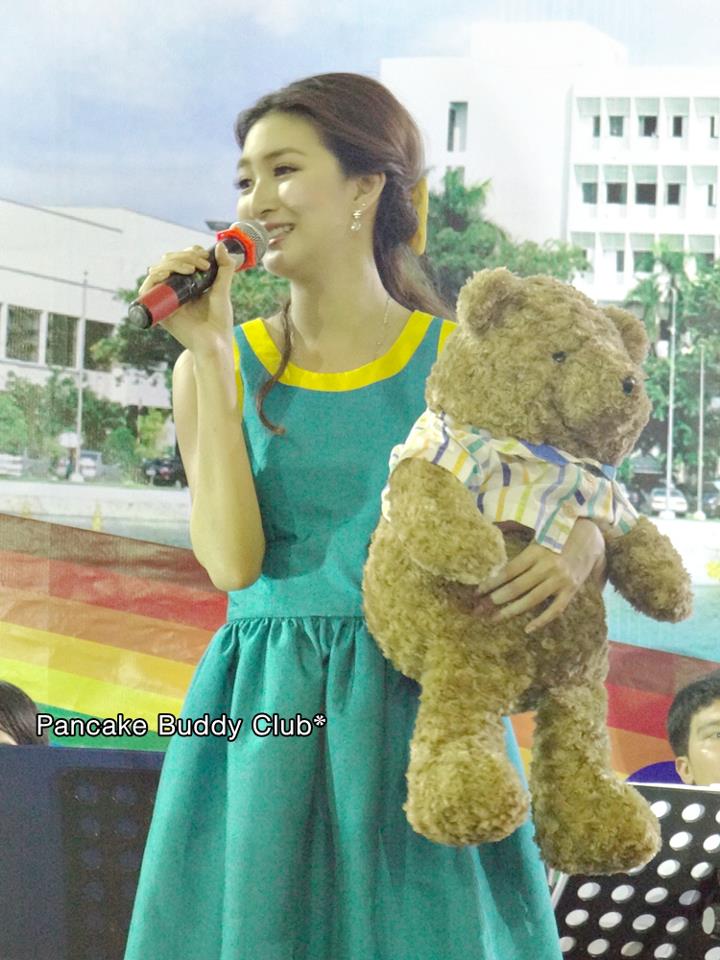 แพนเค้ก งานกาชาด - 30/03/13