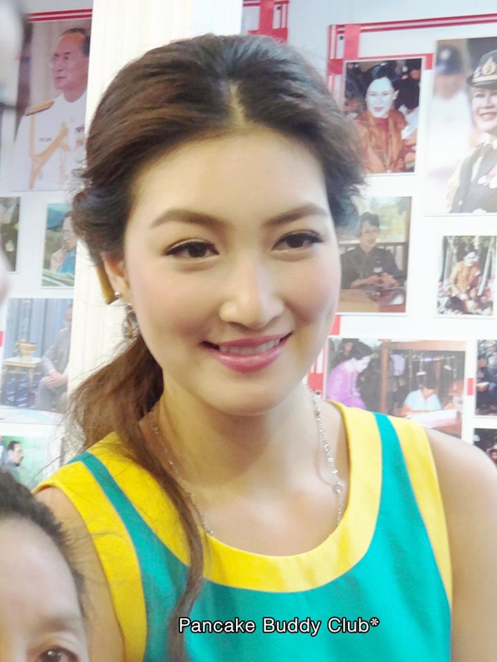 แพนเค้ก งานกาชาด - 30/03/13