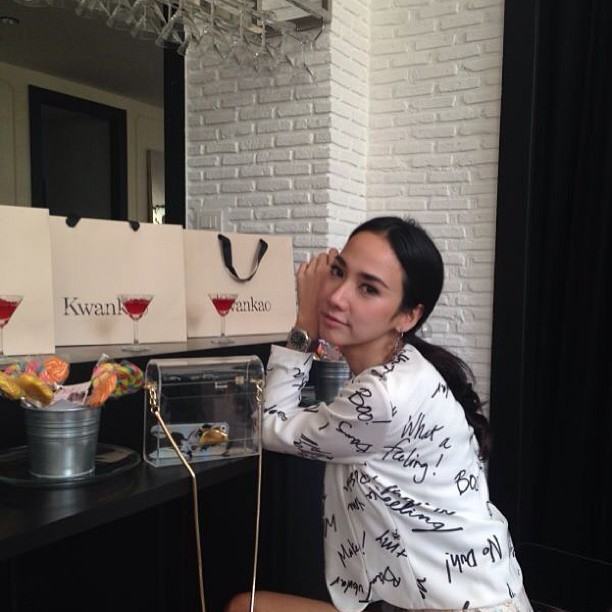 อั้ม พัชฯ : อัพเดต Instagram 01/04/2013 [ @aum_patchrapa ]