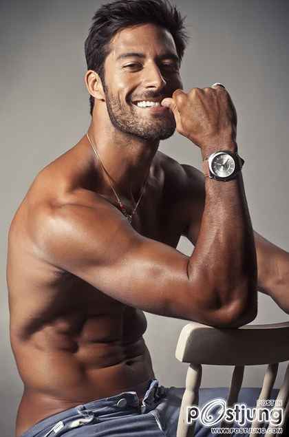 Beto Malfacini for Revista Junior