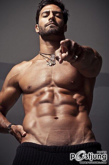 Beto Malfacini for Revista Junior