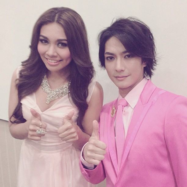 แก้ม เดอะสตาร์