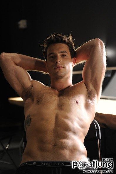 สุดแกร่งแข็งแรงๆ