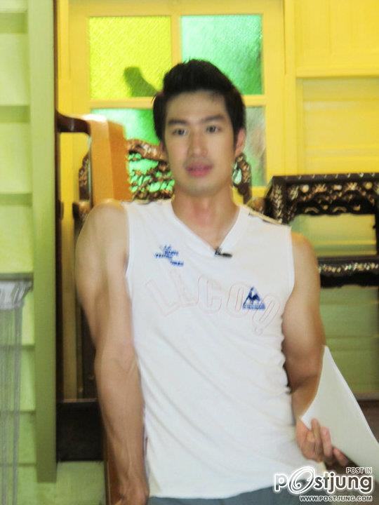 พี่เดี่ยวแค่เห็นกล้ามก้อฟินๆ หลงรักผุ้ชายคนนี้