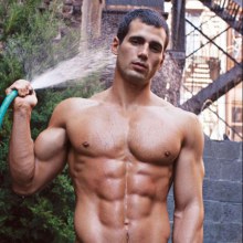 ดุ...คม...เข้ม...