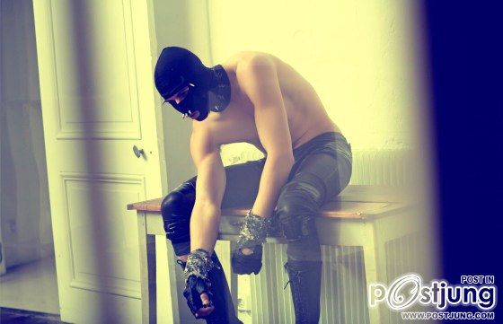 ดุ...คม...เข้ม...