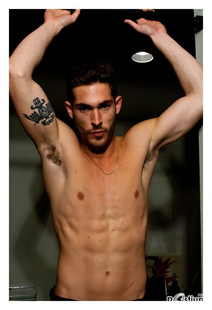 ดุ...คม...เข้ม...