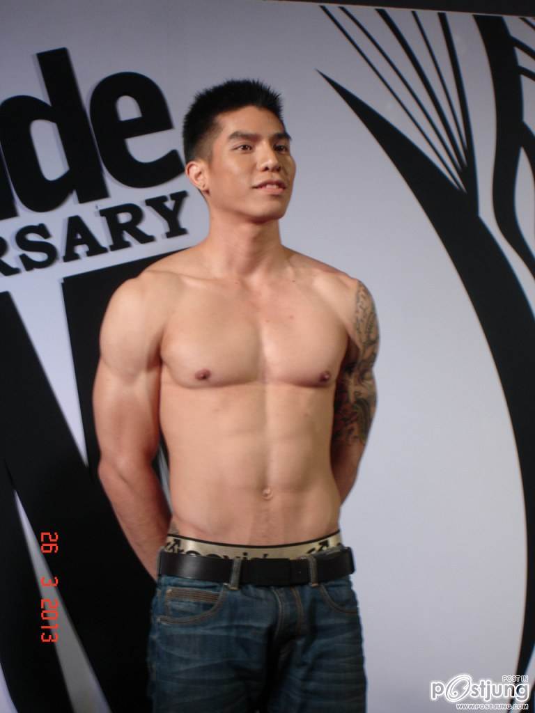 นายแบบหุ่นแซ่บ