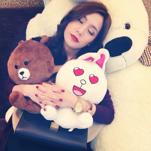 โมเม นภัสสร บุรศิริ  หรือ โมเมพาเพลิน