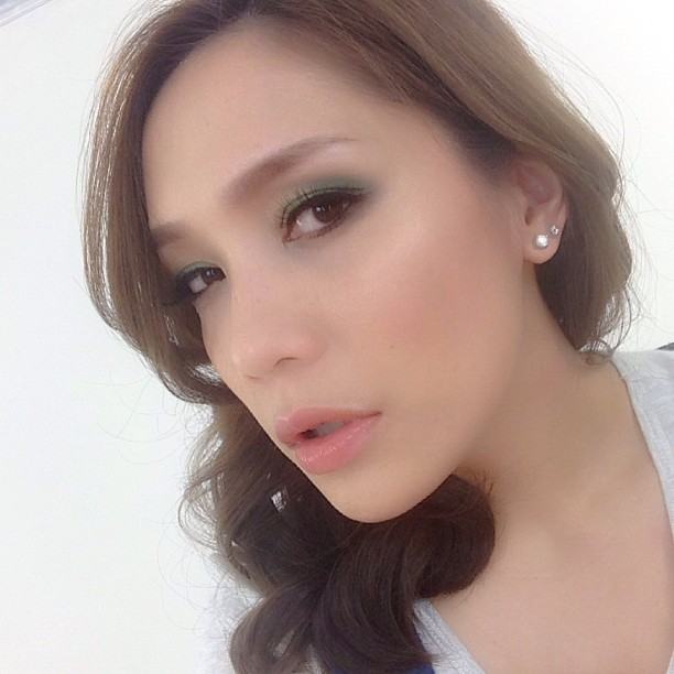 โมเม นภัสสร บุรศิริ  หรือ โมเมพาเพลิน