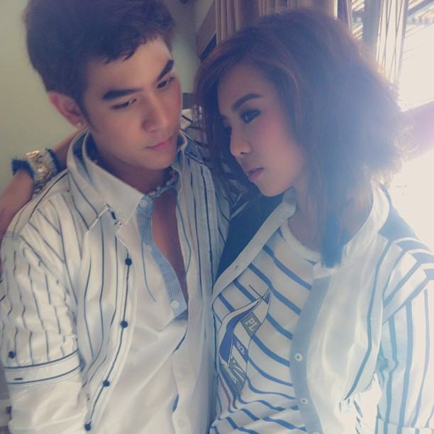 พอร์ช ศรัณย์ & คริส หอวัง @ HONEYMOON+TRAVEL no.130 April 2013