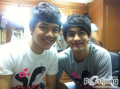 เลโอ+นิคกี้