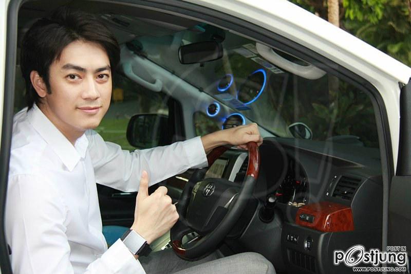 ฟิล์ม...พระเอกหน้าใส