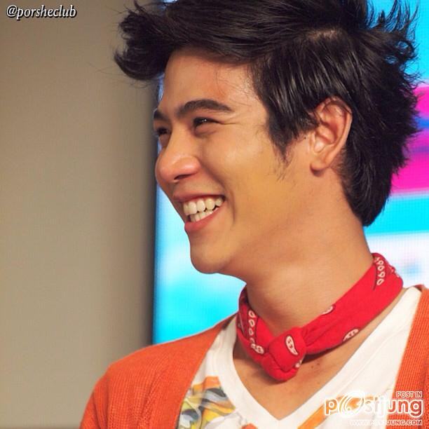 พอร์ซ...ยิ้มละลายหล่อผุดๆ
