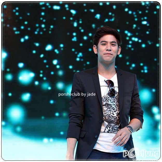 พอร์ซ...ยิ้มละลายหล่อผุดๆ