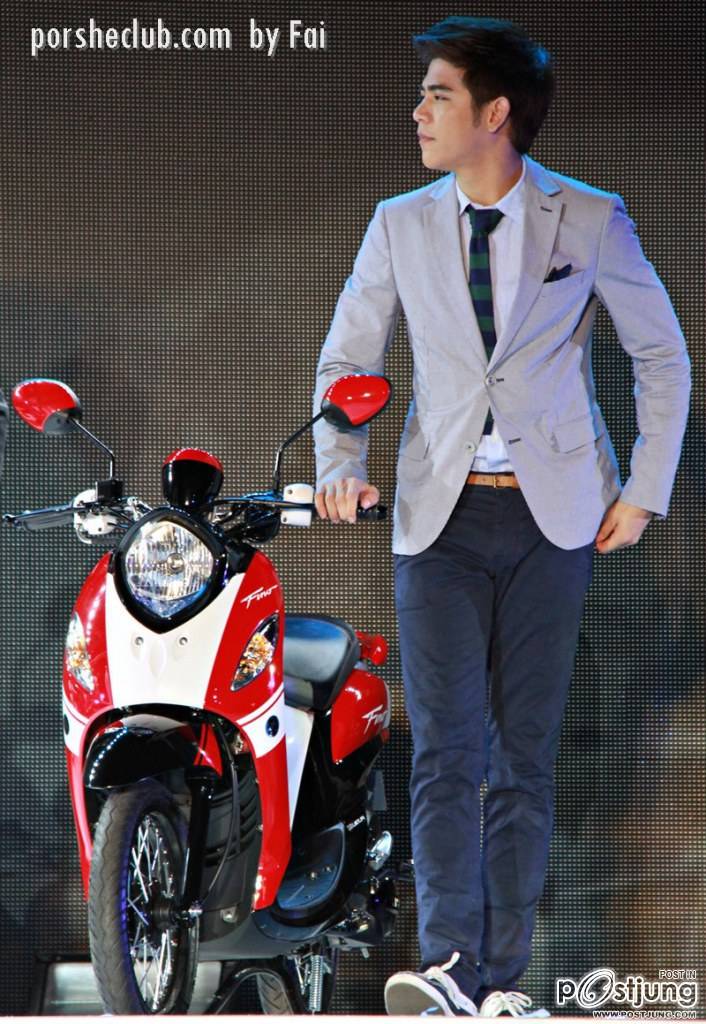 พอร์ซ...ยิ้มละลายหล่อผุดๆ