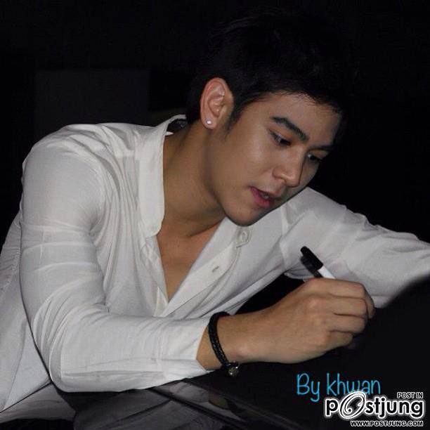 พอร์ซ...ยิ้มละลายหล่อผุดๆ