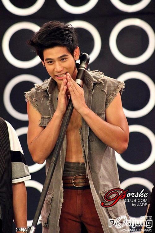 พอร์ซ...ยิ้มละลายหล่อผุดๆ