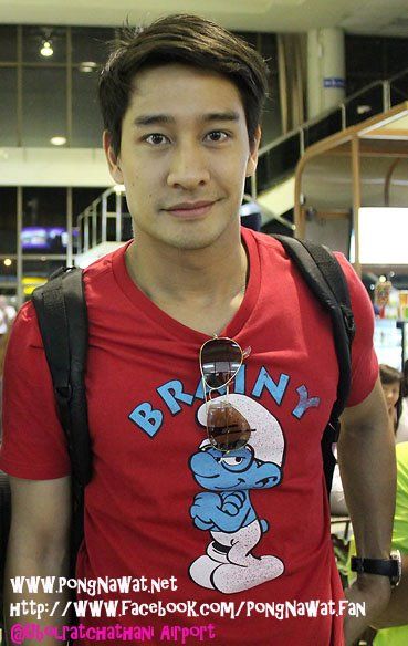 พี่ป้อง...ยิ้มน่าร๊ากกแอ๊รายย