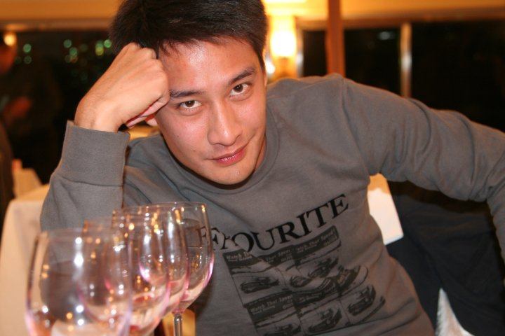 พี่ป้อง...ยิ้มน่าร๊ากกแอ๊รายย