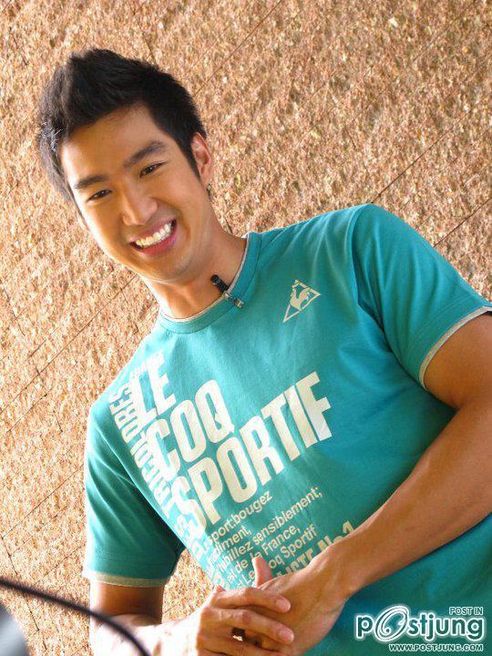 พี่เดี่ยวๆ...ให้เบื่อกันไปข้างหุหุ