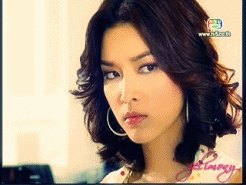 หึ ว่าไงนะ