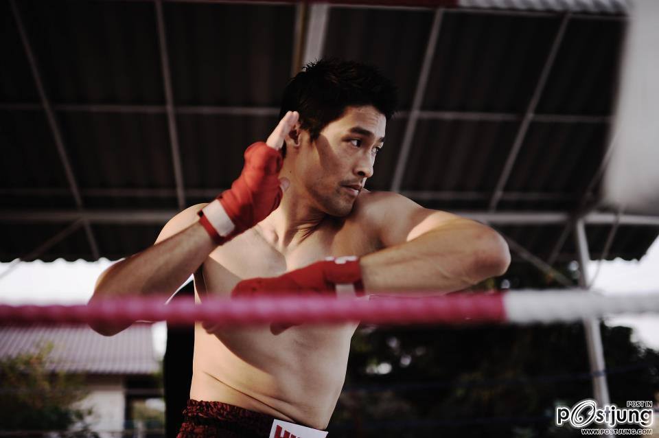 จอนนี่เหงี๋ยน..เข้มนุ