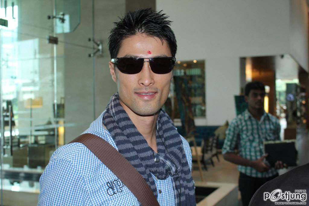 จอนนี่เหงี๋ยน..เข้มนุ