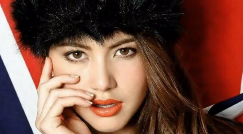 ใหม่ ดาวิกา โฮแน่ ขึ้นปก IN MAGAZINE !!