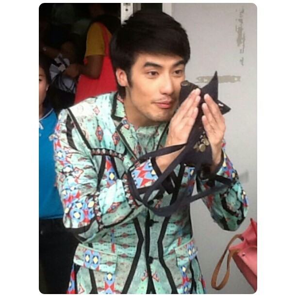 จบเกม! ฟุตบอลช่อง 3 ทีมส้มเปรี้ยว ชนะดวลจุดโทษ 12-11