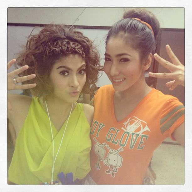 จบเกม! ฟุตบอลช่อง 3 ทีมส้มเปรี้ยว ชนะดวลจุดโทษ 12-11