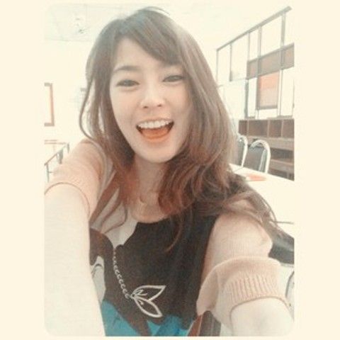 สาวน่ารักใสๆหมูมิ้น