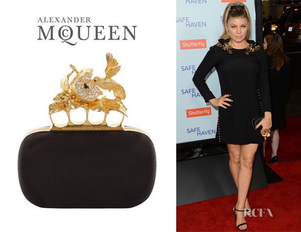 2 แสน!! ราคาเดรสของซุป&prime;ตาร์ "อั้ม พัชราภา"