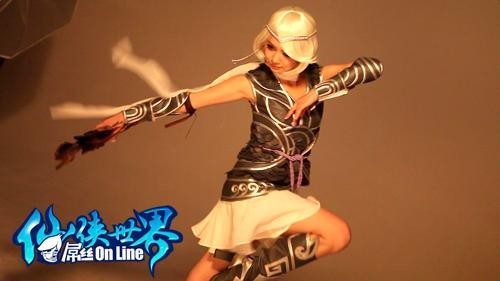 Qi Wei 戚薇 cosplay《仙侠世界》 online (2013)