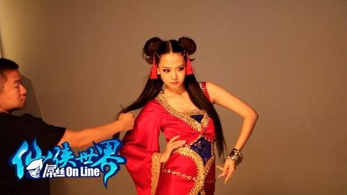 Qi Wei 戚薇 cosplay《仙侠世界》 online (2013)