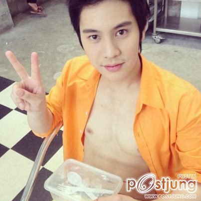 หล่อลาก...เข้าห้องดีฟ่า