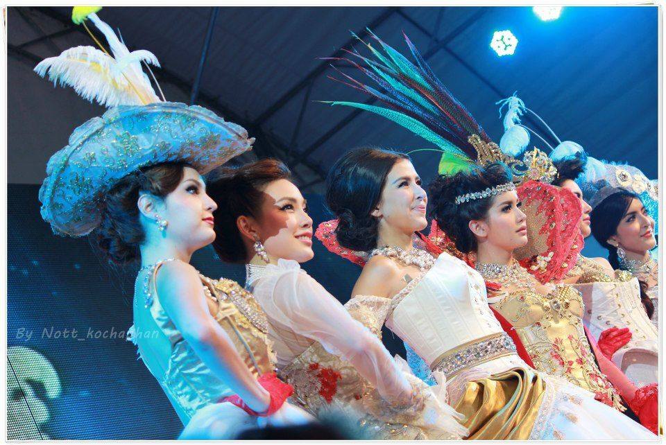 ขวัญ อุษามณี @ งานพิริยะพูล