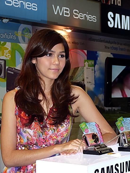 ชมพู่ อารยา รับ 300,000 @ งาน Panasonic-FZ 28