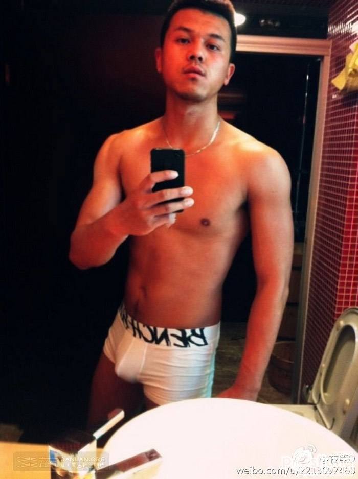 ตี๋ชอบโชว์