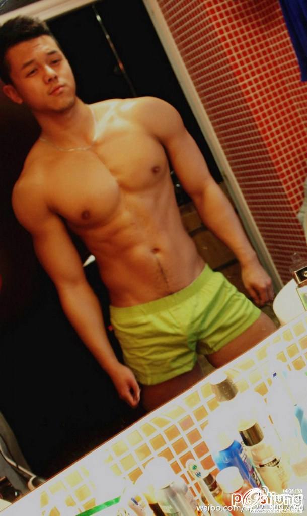 ตี๋ชอบโชว์