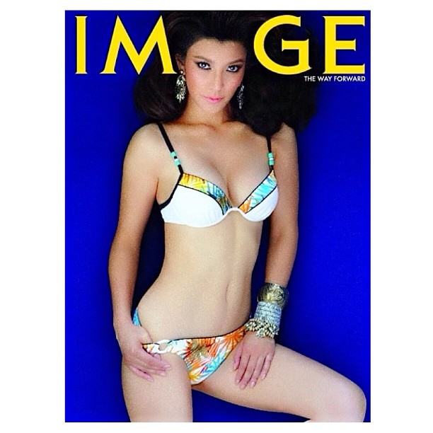 เอมมี่ มรกต สวยเซ๊กซี่