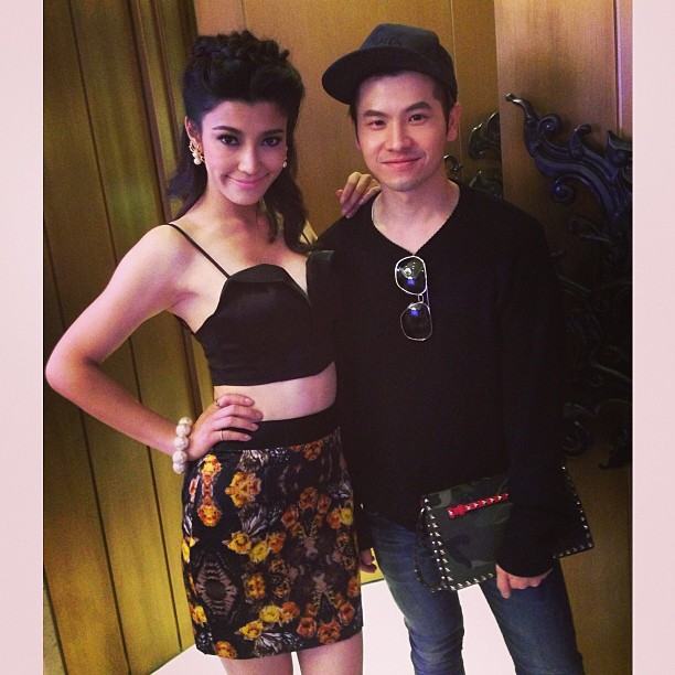 เอมมี่ มรกต สวยเซ๊กซี่