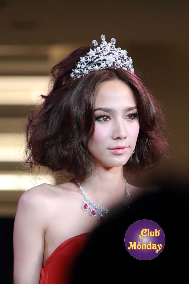 เฮ้ย ! นี่มันนางพญาชัด ๆ : อั้ม พัชราภา ไชยเชื้อ