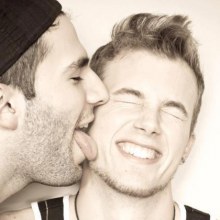 มาดูคู่รักเค้าแหย่กัน หวานเยิ้ม~