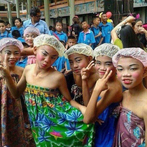 หาดู ของ ผู้ ใหญ่ มันยากนัก  ดู ของ เด็ก ละกัน อิอิ