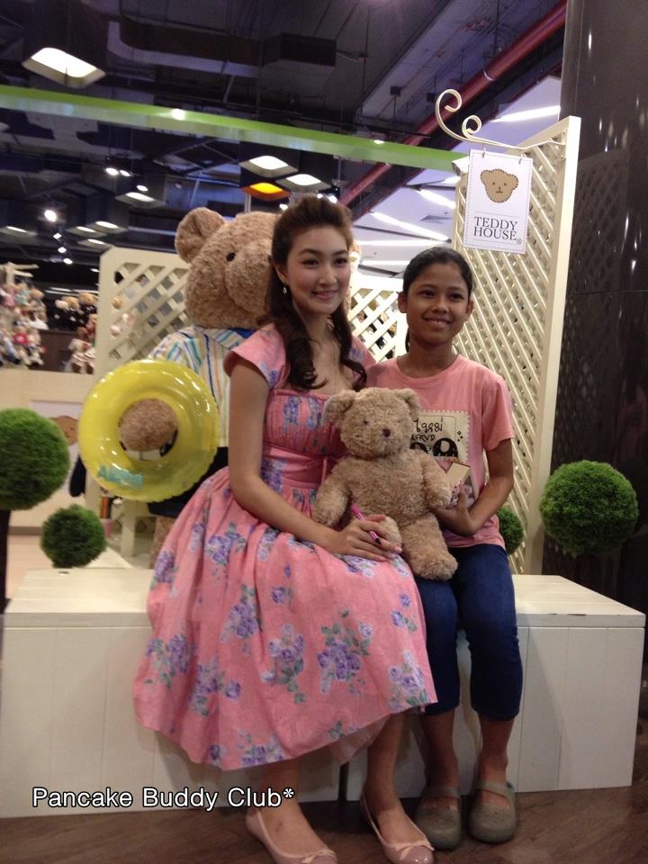 แพนเค้ก ในงาน Teddy House สุราษฏร์ธานี - 12/04/13