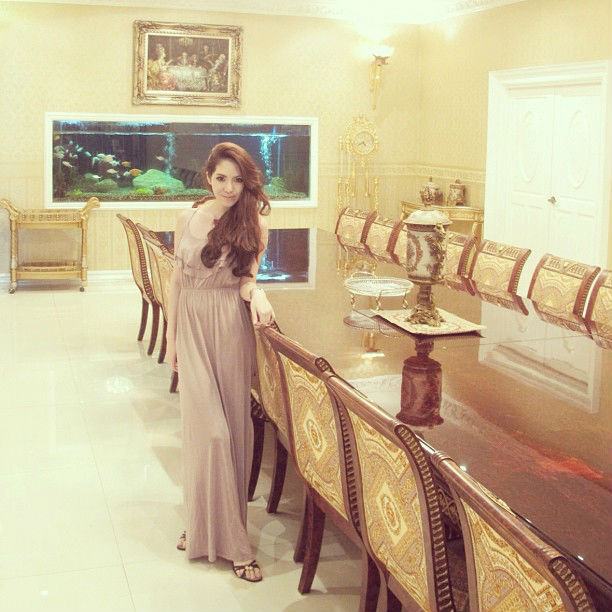 สวยและรวยมากกกกกกกกกกกก จินนี่ เขริกา โชติวิจิตร >>>>>>>>>>>กามิกาเซ่