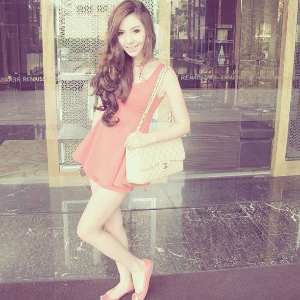 สวยและรวยมากกกกกกกกกกกก จินนี่ เขริกา โชติวิจิตร >>>>>>>>>>>กามิกาเซ่