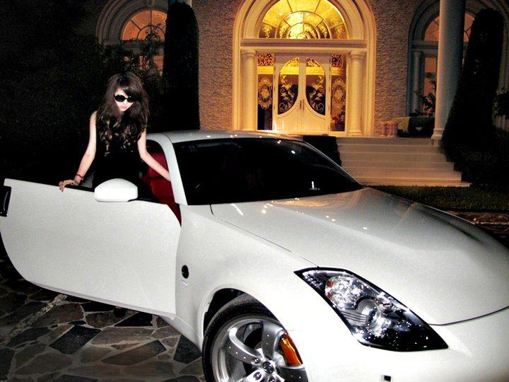 สวยและรวยมากกกกกกกกกกกก จินนี่ เขริกา โชติวิจิตร >>>>>>>>>>>กามิกาเซ่