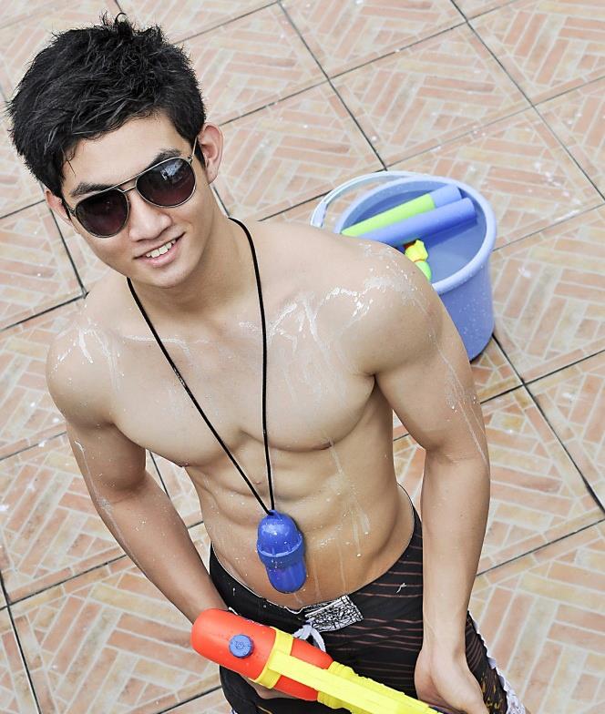 เดี๋ยนอยากไปเล่นกับคนนี้ค่ะ กรี๊ดๆๆๆๆ